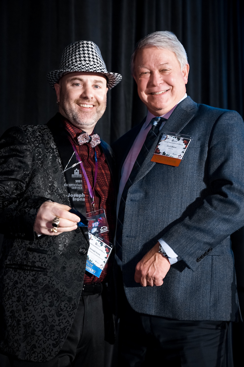 MBAKS 2021 Board Installation & Gala. Curt Maier (Award Sponsor IBA Inc) and Exceptional Service Awardee Joseph Irons. Photo by Alabastro Photography.